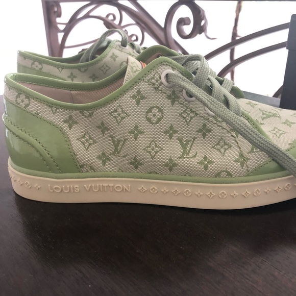 Vintage Louis Vuitton Sneaker (Brand New) - Picture 3 of 7